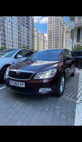 Червоний Шкода Октавія, об'ємом двигуна 1.8 л та пробігом 210 тис. км за 8100 $, фото 1 на Automoto.ua