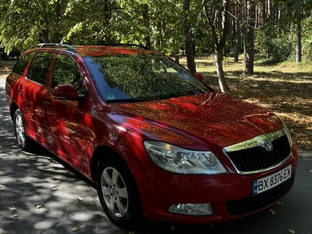 Червоний Шкода Октавія, об'ємом двигуна 1.6 л та пробігом 1 тис. км за 7134 $, фото 1 на Automoto.ua