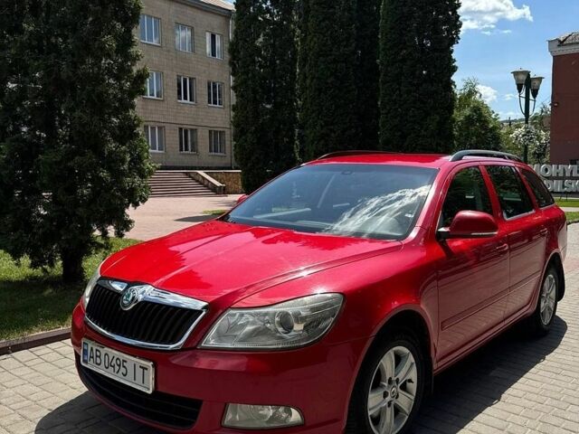 Червоний Шкода Октавія, об'ємом двигуна 1.6 л та пробігом 340 тис. км за 7500 $, фото 1 на Automoto.ua