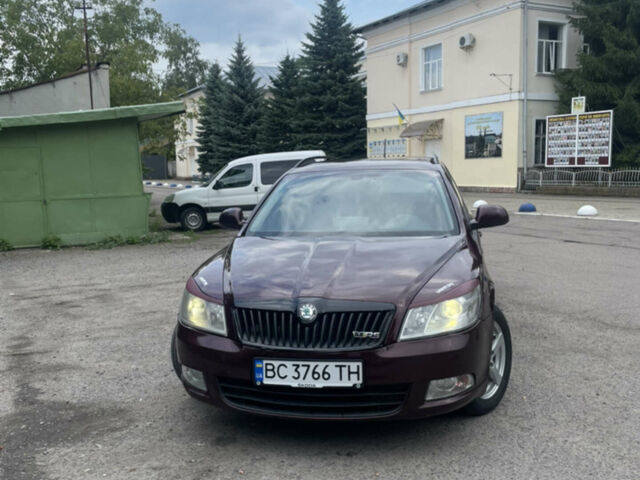 Червоний Шкода Октавія, об'ємом двигуна 1.97 л та пробігом 301 тис. км за 7200 $, фото 1 на Automoto.ua