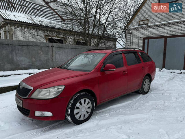 Красный Шкода Октавия, объемом двигателя 1.6 л и пробегом 247 тыс. км за 3550 $, фото 1 на Automoto.ua