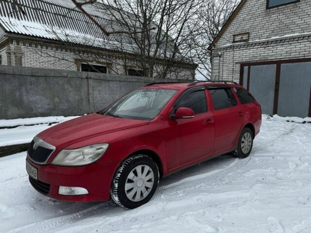Красный Шкода Октавия, объемом двигателя 1.6 л и пробегом 247 тыс. км за 3550 $, фото 1 на Automoto.ua