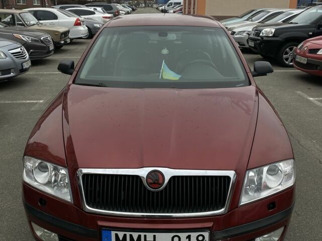 Червоний Шкода Октавія, об'ємом двигуна 2 л та пробігом 460 тис. км за 2700 $, фото 1 на Automoto.ua