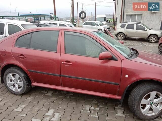 Червоний Шкода Октавія, об'ємом двигуна 1.6 л та пробігом 212 тис. км за 4800 $, фото 1 на Automoto.ua