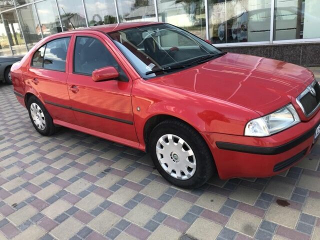 Красный Шкода Октавия, объемом двигателя 1.6 л и пробегом 234 тыс. км за 5300 $, фото 1 на Automoto.ua