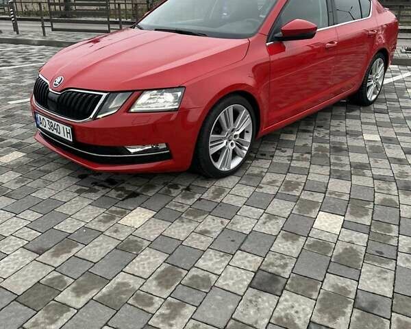 Красный Шкода Октавия, объемом двигателя 1.4 л и пробегом 235 тыс. км за 13700 $, фото 1 на Automoto.ua