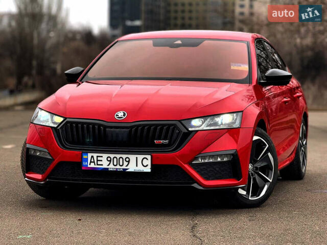 Красный Шкода Октавия, объемом двигателя 1.97 л и пробегом 140 тыс. км за 29999 $, фото 1 на Automoto.ua