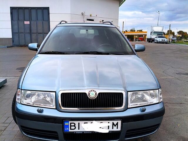 Шкода Октавия, объемом двигателя 2 л и пробегом 228 тыс. км за 5600 $, фото 1 на Automoto.ua
