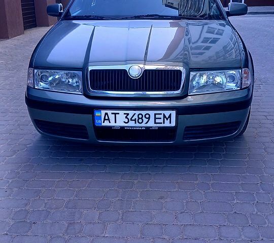 Шкода Октавия, объемом двигателя 1.6 л и пробегом 202 тыс. км за 4900 $, фото 1 на Automoto.ua