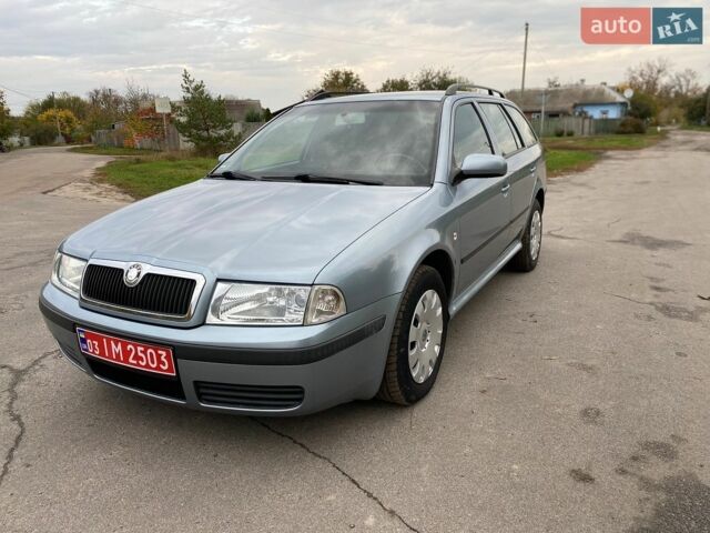 Шкода Октавия, объемом двигателя 1.6 л и пробегом 210 тыс. км за 5600 $, фото 1 на Automoto.ua