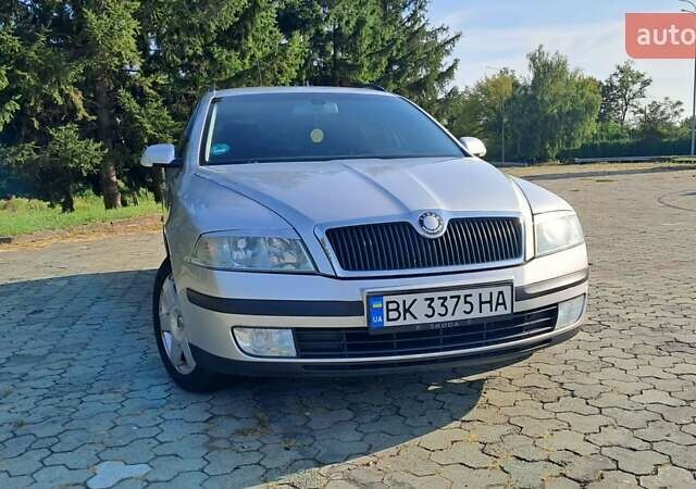 Шкода Октавия, объемом двигателя 1.6 л и пробегом 251 тыс. км за 6000 $, фото 1 на Automoto.ua