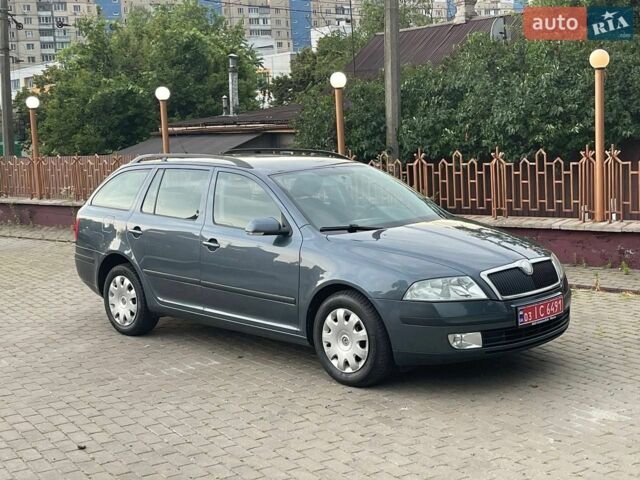 Шкода Октавия, объемом двигателя 1.6 л и пробегом 200 тыс. км за 5500 $, фото 1 на Automoto.ua