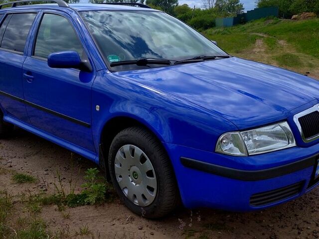 Шкода Октавия, объемом двигателя 1.6 л и пробегом 210 тыс. км за 5999 $, фото 1 на Automoto.ua