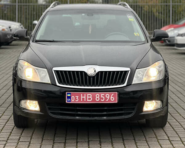 Шкода Октавия 2009 в Староконстантинов на Automoto.ua Шкода Октавия, объемом двигателя 1.8 л и пробегом 235 тыс. км за 7500 $, фото 1 на Automoto.ua