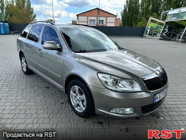 Шкода Октавия 2009 в Кропивницком (Кировограде) на Automoto.ua Шкода Октавия, объемом двигателя 1.8 л и пробегом 204 тыс. км за 7999 $, фото 1 на Automoto.ua