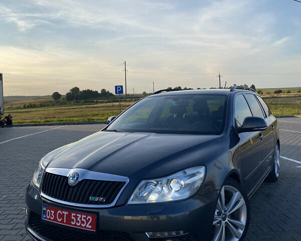 Шкода Октавия, объемом двигателя 2 л и пробегом 215 тыс. км за 10200 $, фото 1 на Automoto.ua
