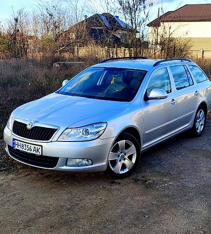 Шкода Октавия, объемом двигателя 1.6 л и пробегом 242 тыс. км за 8000 $, фото 1 на Automoto.ua