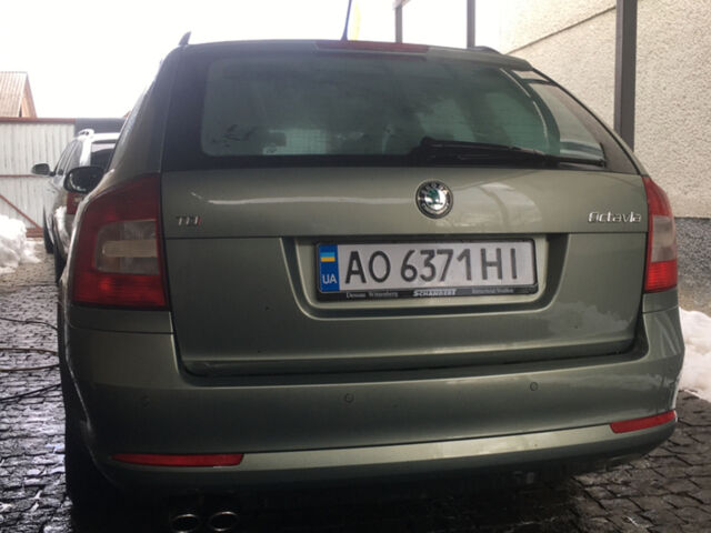 Шкода Октавия, объемом двигателя 2 л и пробегом 323 тыс. км за 8600 $, фото 1 на Automoto.ua