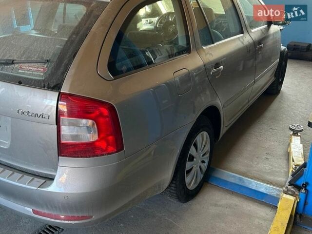 Шкода Октавія, об'ємом двигуна 0 л та пробігом 10 тис. км за 3000 $, фото 1 на Automoto.ua