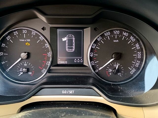Шкода Октавия, объемом двигателя 1.6 л и пробегом 258 тыс. км за 9200 $, фото 1 на Automoto.ua