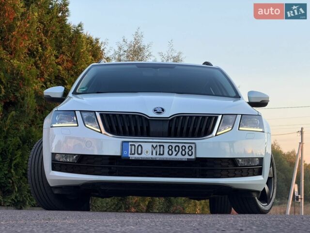 Шкода Октавія, об'ємом двигуна 2 л та пробігом 217 тис. км за 12999 $, фото 1 на Automoto.ua