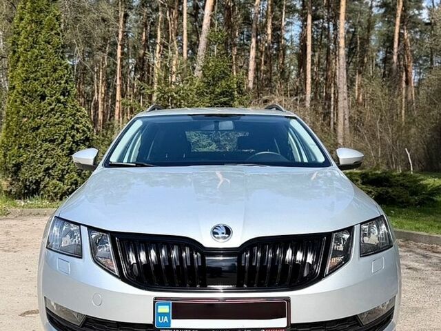 Шкода Октавія, об'ємом двигуна 1.6 л та пробігом 190 тис. км за 10999 $, фото 1 на Automoto.ua