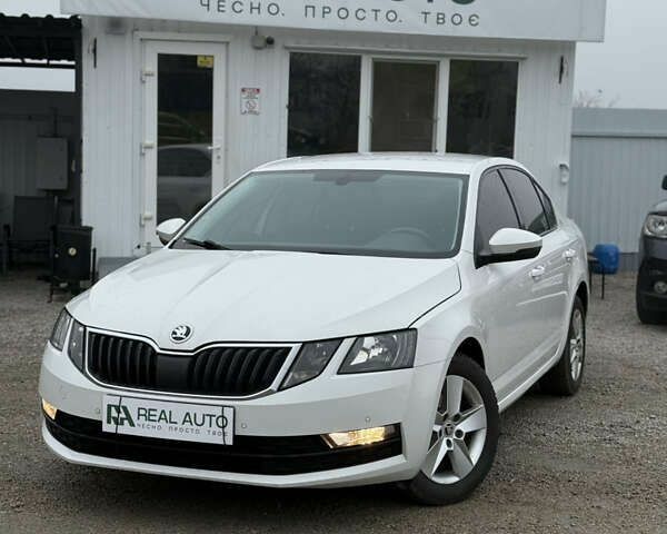 Шкода Октавія, об'ємом двигуна 1.6 л та пробігом 64 тис. км за 15400 $, фото 1 на Automoto.ua