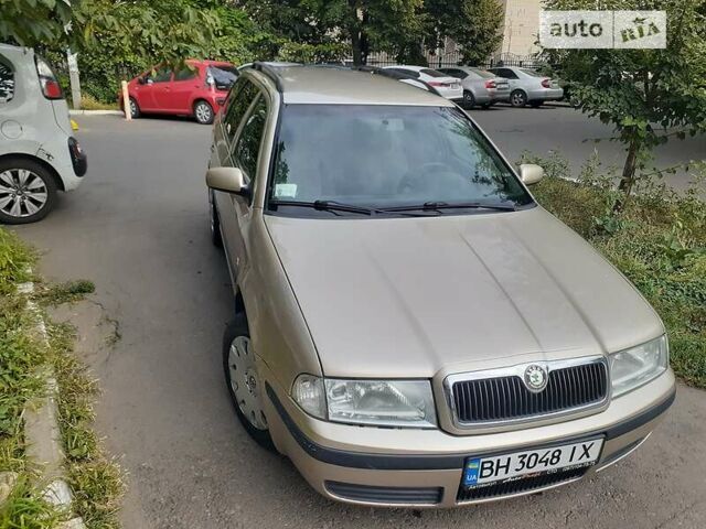 Шкода Октавия, объемом двигателя 1.6 л и пробегом 170 тыс. км за 3600 $, фото 1 на Automoto.ua