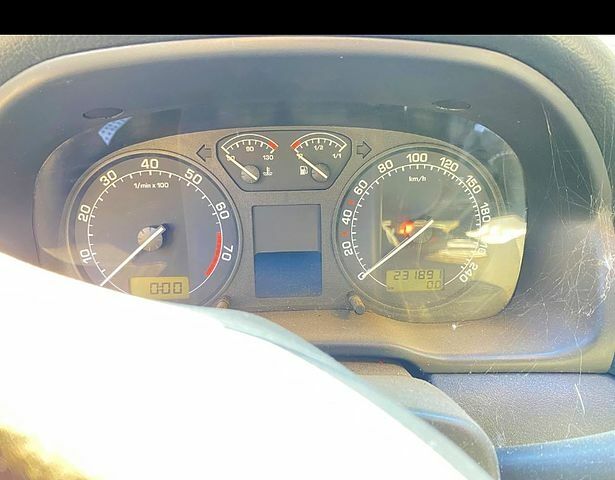 Шкода Октавия, объемом двигателя 1.8 л и пробегом 0 тыс. км за 100 $, фото 1 на Automoto.ua