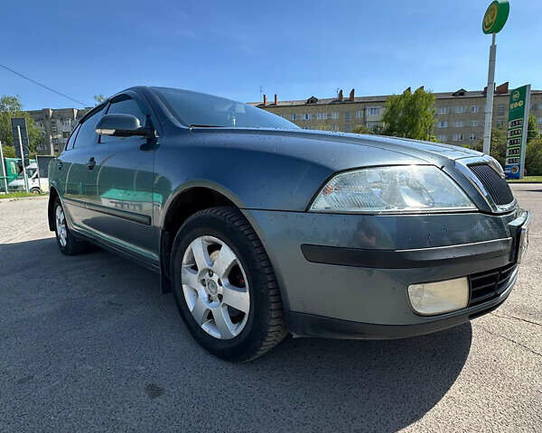 Шкода Октавия, объемом двигателя 1.6 л и пробегом 350 тыс. км за 5000 $, фото 1 на Automoto.ua