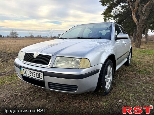 Шкода Октавия, объемом двигателя 16 л и пробегом 397 тыс. км за 3750 $, фото 1 на Automoto.ua
