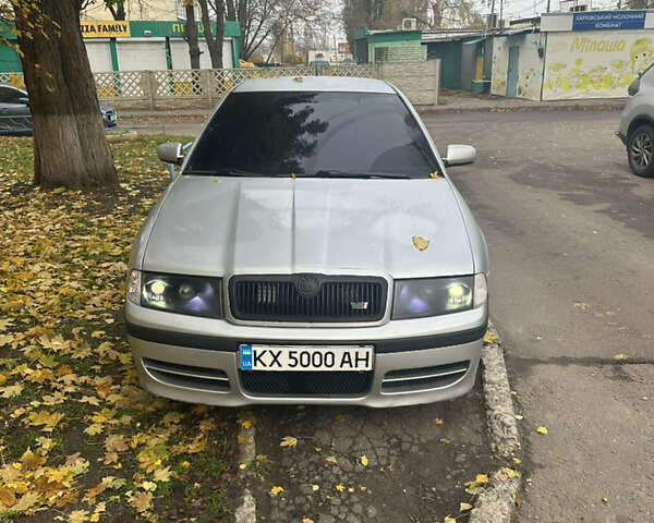 Шкода Октавия, объемом двигателя 1.78 л и пробегом 328 тыс. км за 5800 $, фото 1 на Automoto.ua