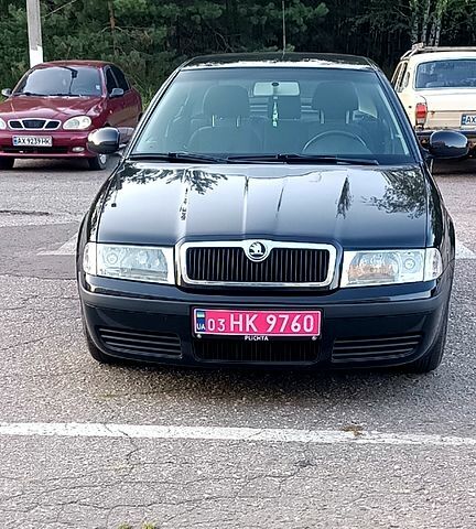 Шкода Октавия, объемом двигателя 1.6 л и пробегом 207 тыс. км за 6500 $, фото 1 на Automoto.ua