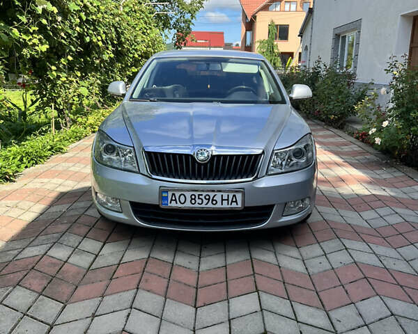 Шкода Октавия, объемом двигателя 2 л и пробегом 203 тыс. км за 8000 $, фото 1 на Automoto.ua