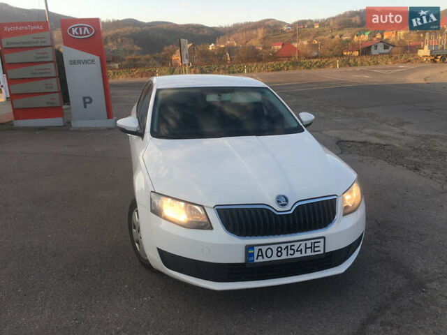 Шкода Октавия, объемом двигателя 1.6 л и пробегом 239 тыс. км за 9000 $, фото 1 на Automoto.ua