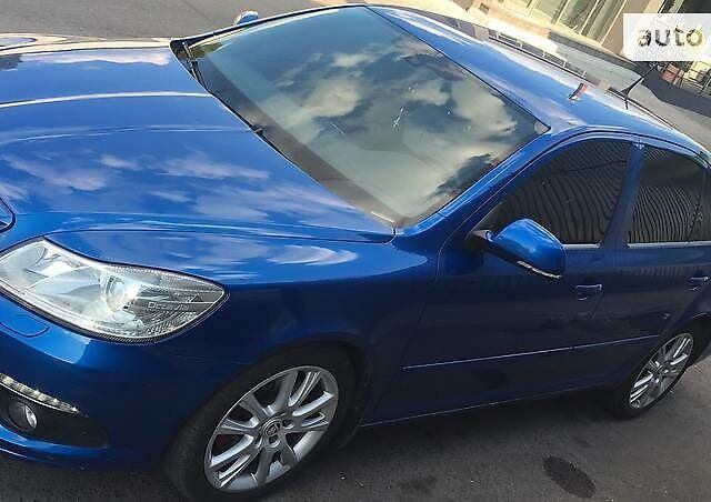 Шкода Октавія, об'ємом двигуна 2 л та пробігом 180 тис. км за 12900 $, фото 1 на Automoto.ua