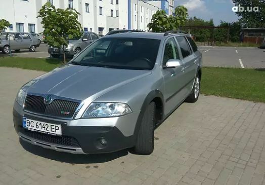 Сірий Шкода Октавія, об'ємом двигуна 0 л та пробігом 250 тис. км за 7000 $, фото 1 на Automoto.ua