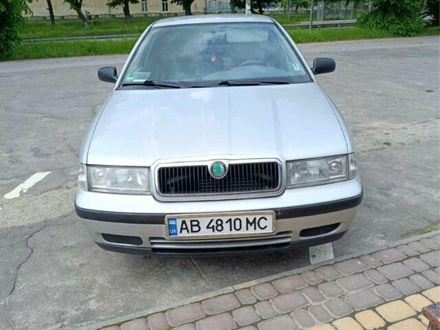 Серый Шкода Октавия, объемом двигателя 1.6 л и пробегом 255 тыс. км за 3400 $, фото 1 на Automoto.ua