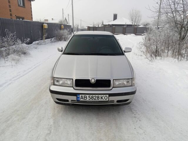 Серый Шкода Октавия, объемом двигателя 1.6 л и пробегом 310 тыс. км за 4000 $, фото 1 на Automoto.ua