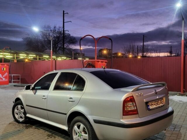 Серый Шкода Октавия, объемом двигателя 1.8 л и пробегом 213 тыс. км за 4500 $, фото 1 на Automoto.ua