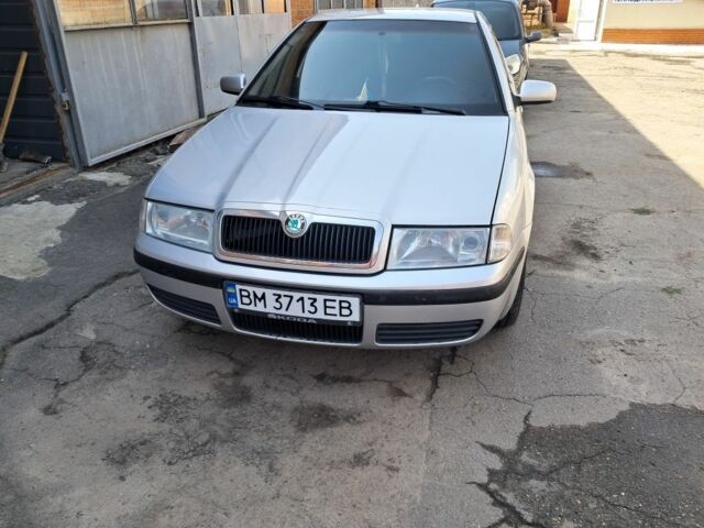 Серый Шкода Октавия, объемом двигателя 1.6 л и пробегом 350 тыс. км за 4500 $, фото 1 на Automoto.ua