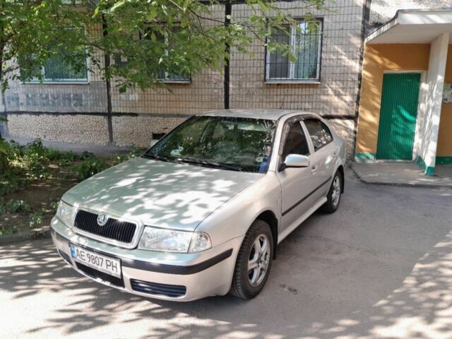 Серый Шкода Октавия, объемом двигателя 1.6 л и пробегом 310 тыс. км за 4300 $, фото 1 на Automoto.ua