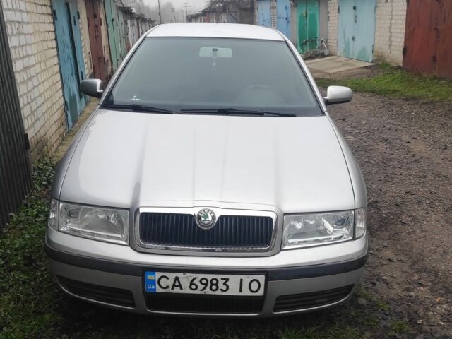 Сірий Шкода Октавія, об'ємом двигуна 1.6 л та пробігом 258 тис. км за 5100 $, фото 1 на Automoto.ua