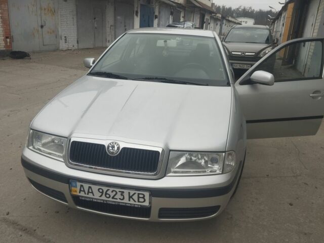 Серый Шкода Октавия, объемом двигателя 1.6 л и пробегом 92 тыс. км за 6300 $, фото 1 на Automoto.ua