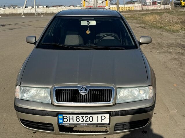 Серый Шкода Октавия, объемом двигателя 1.8 л и пробегом 315 тыс. км за 5000 $, фото 1 на Automoto.ua
