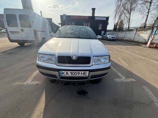 Сірий Шкода Октавія, об'ємом двигуна 2 л та пробігом 379 тис. км за 3500 $, фото 1 на Automoto.ua
