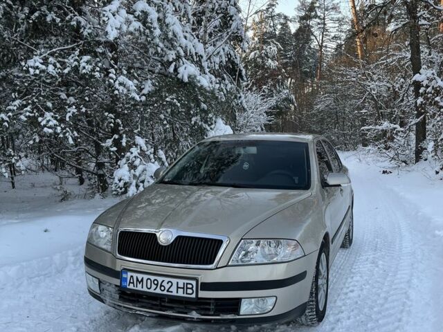 Серый Шкода Октавия, объемом двигателя 1.6 л и пробегом 260 тыс. км за 4999 $, фото 1 на Automoto.ua