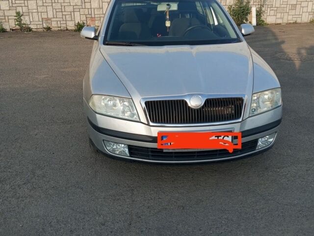 Серый Шкода Октавия, объемом двигателя 1.6 л и пробегом 260 тыс. км за 4300 $, фото 1 на Automoto.ua