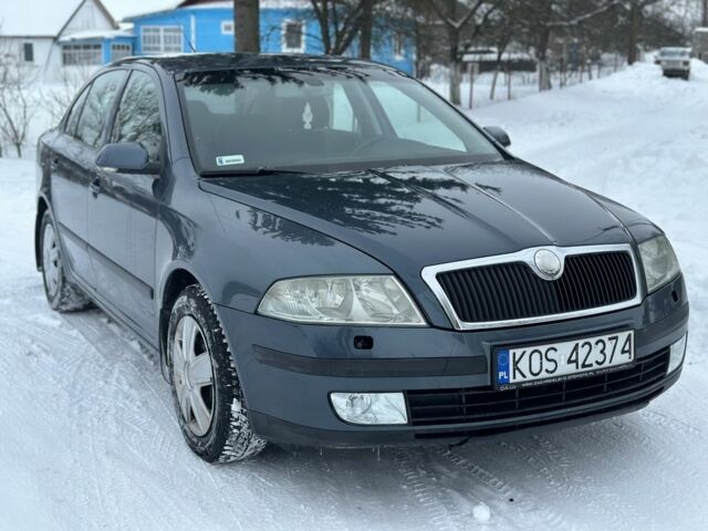 Серый Шкода Октавия, объемом двигателя 2 л и пробегом 300 тыс. км за 2100 $, фото 1 на Automoto.ua