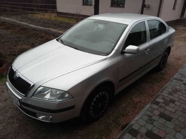 Серый Шкода Октавия, объемом двигателя 1.6 л и пробегом 270 тыс. км за 6500 $, фото 1 на Automoto.ua